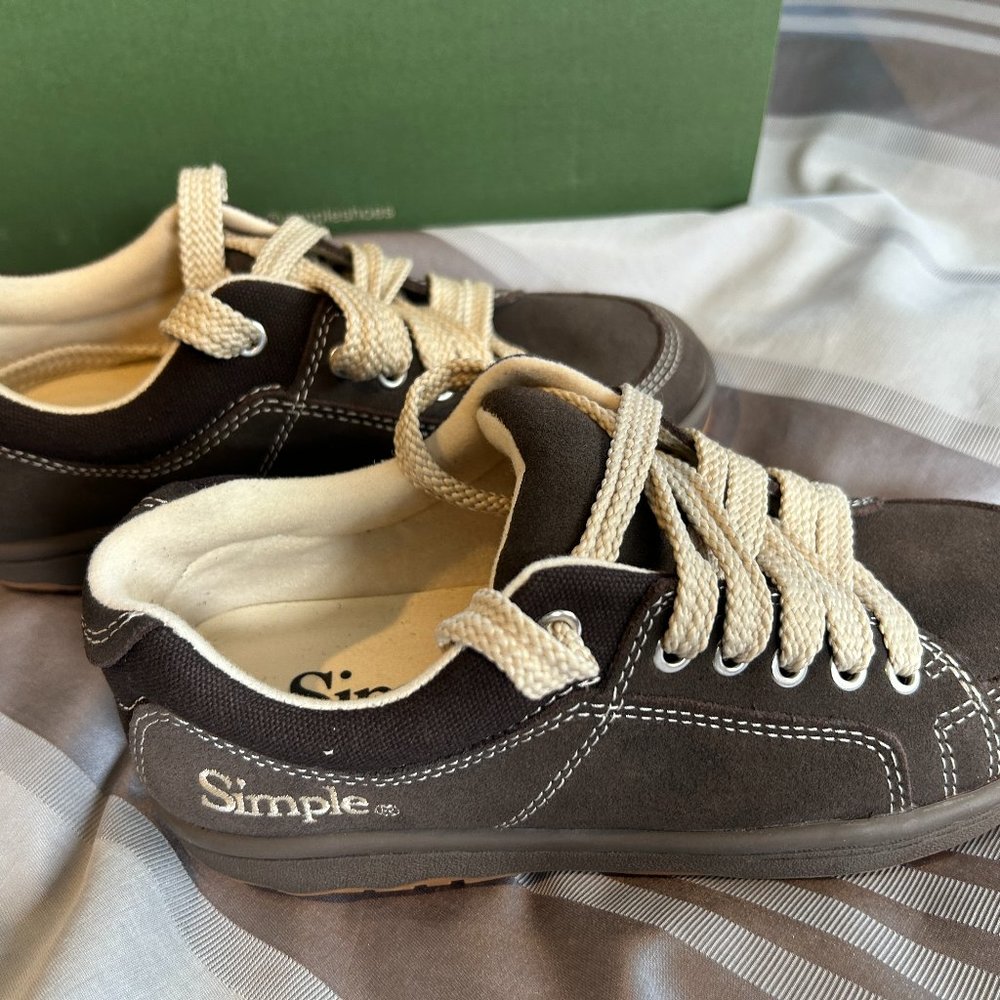 Simple OS Shoe size 5 boys womens 7 EU 38 Brand New w/ Box Chocolate color